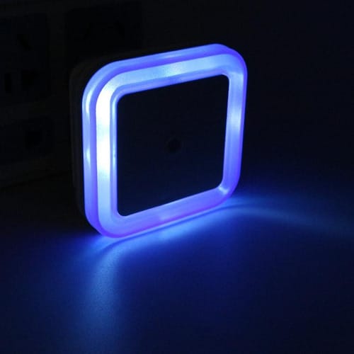 Luz Nocturna LED con Sensor de Luz